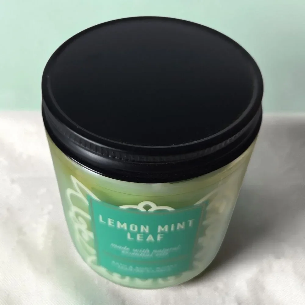Bath & Body Works Lemon Mint Leaf 7 oz Single Wick Candle New